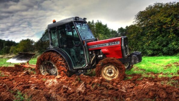 Despite Cop28 pledge, France keeps farming fossil fuel subsidies